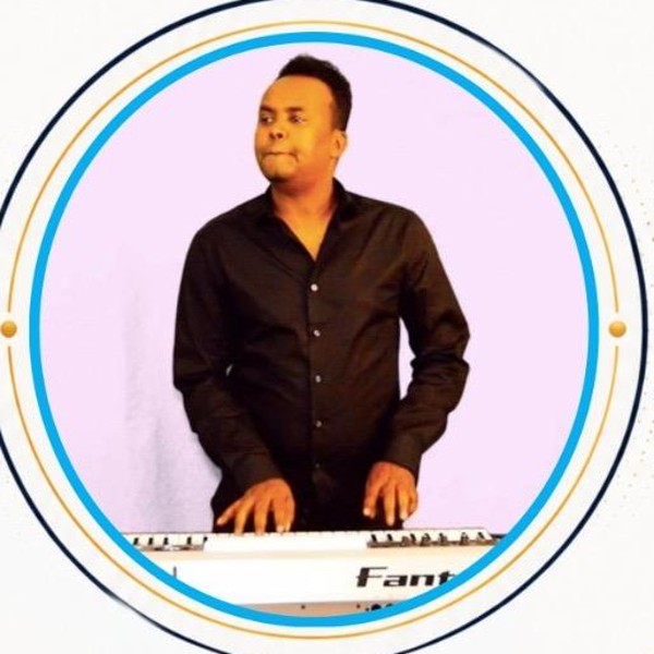 Maxamed Weerow – Somalische muzikant · componist · producer